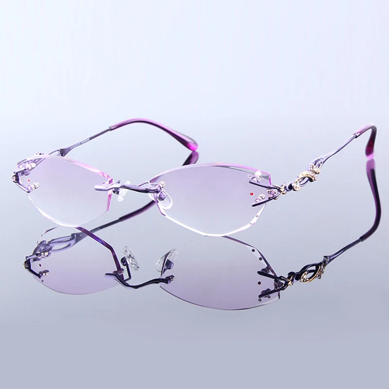 The Essential - Purple-Photo Violet